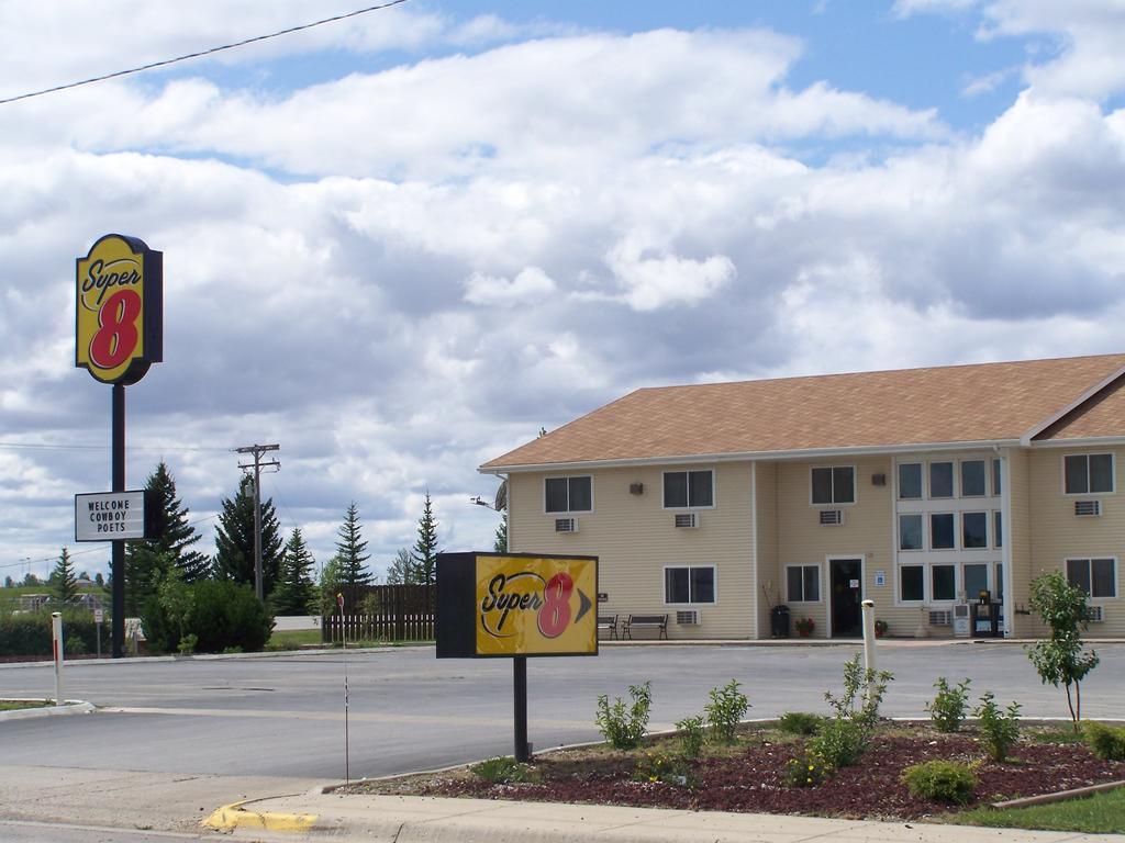 Hotel Super 8 By Wyndham Lewistown Exteriér fotografie