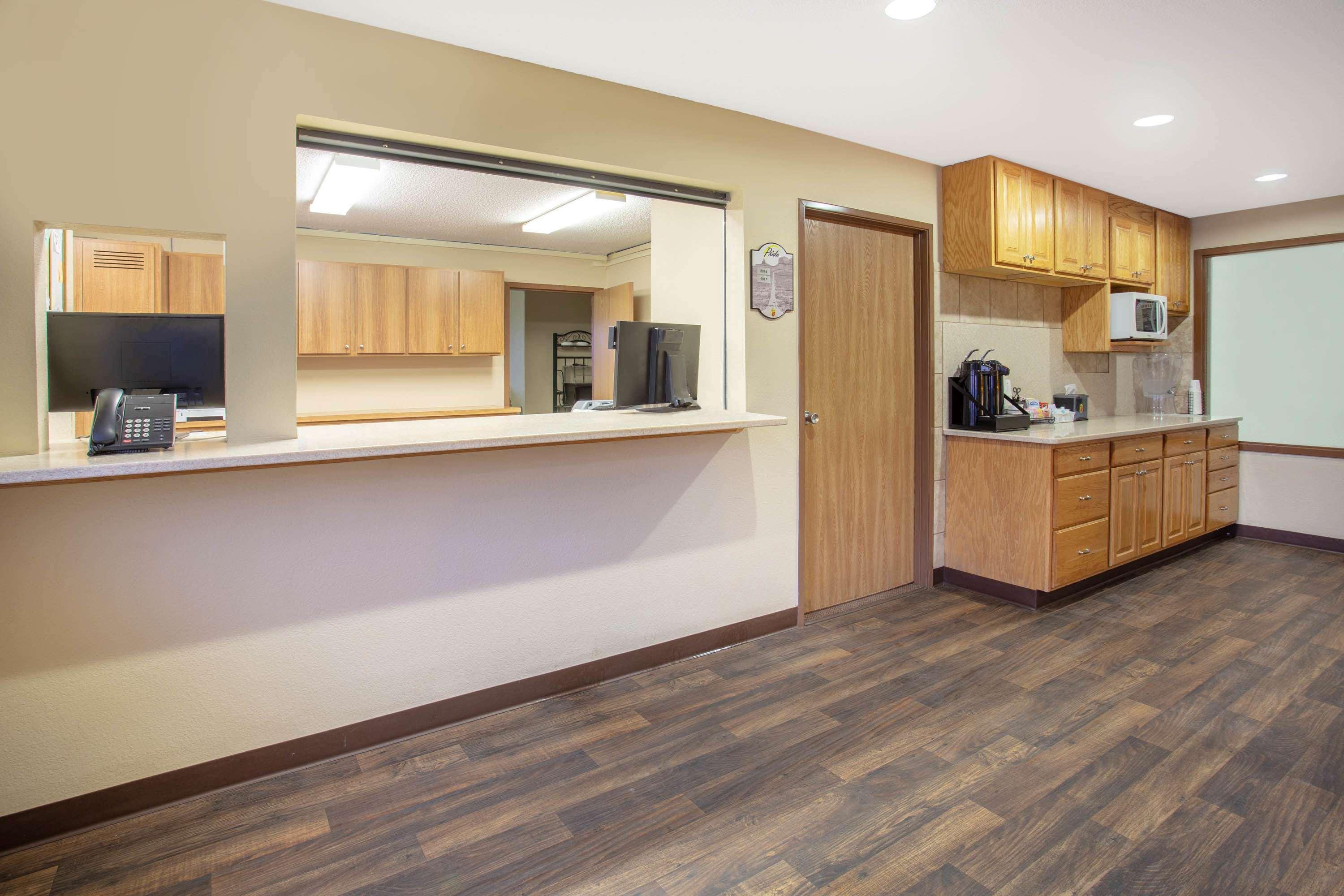 Hotel Super 8 By Wyndham Lewistown Exteriér fotografie