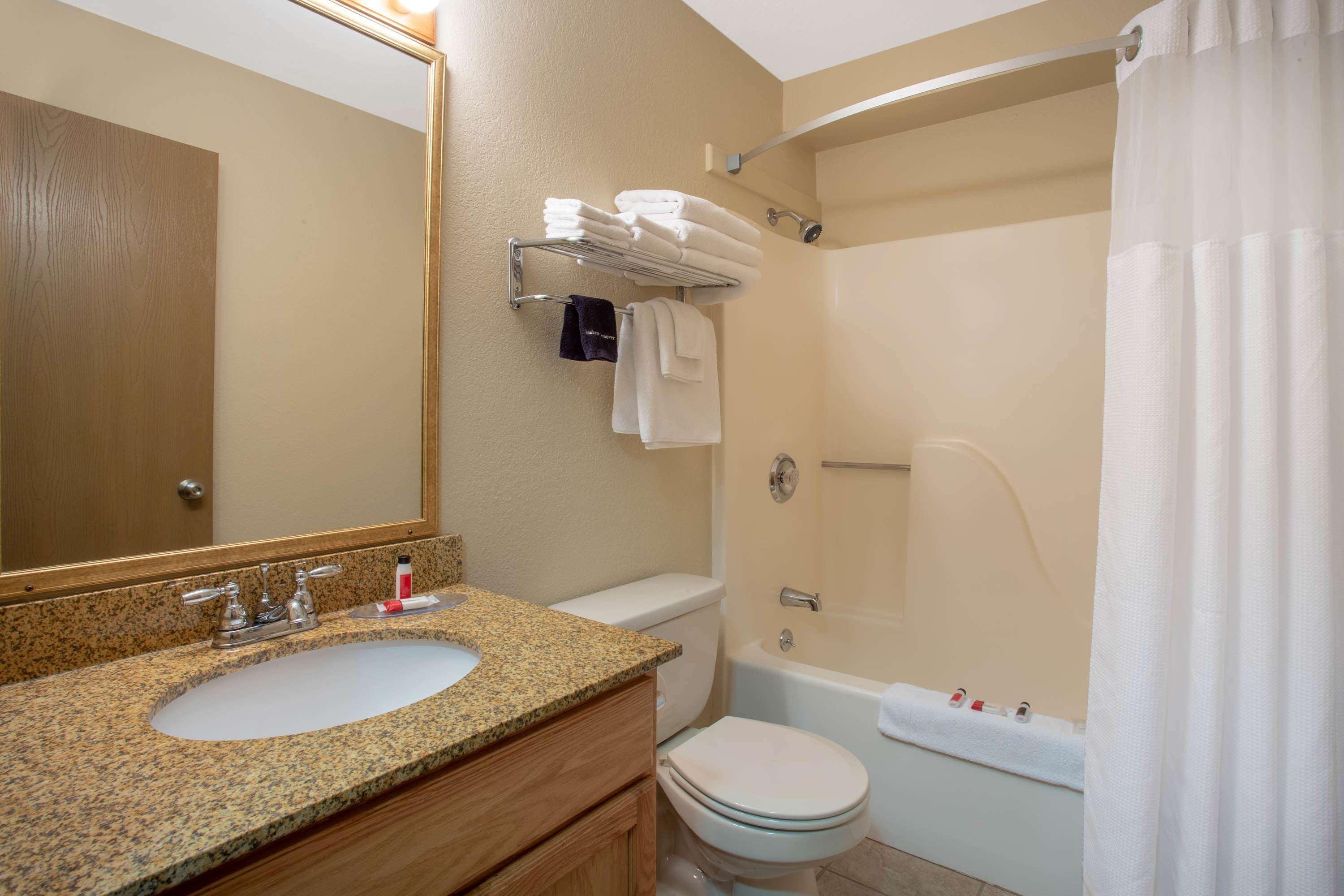 Hotel Super 8 By Wyndham Lewistown Exteriér fotografie